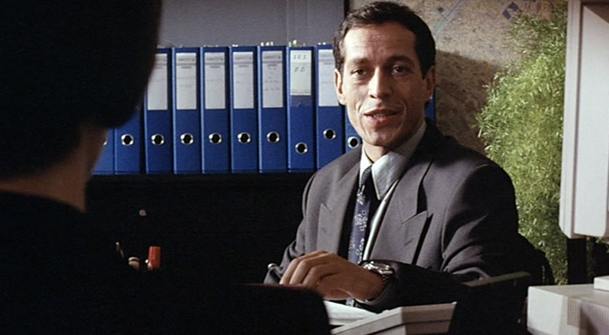 Film Bleu : l'agent immobilier