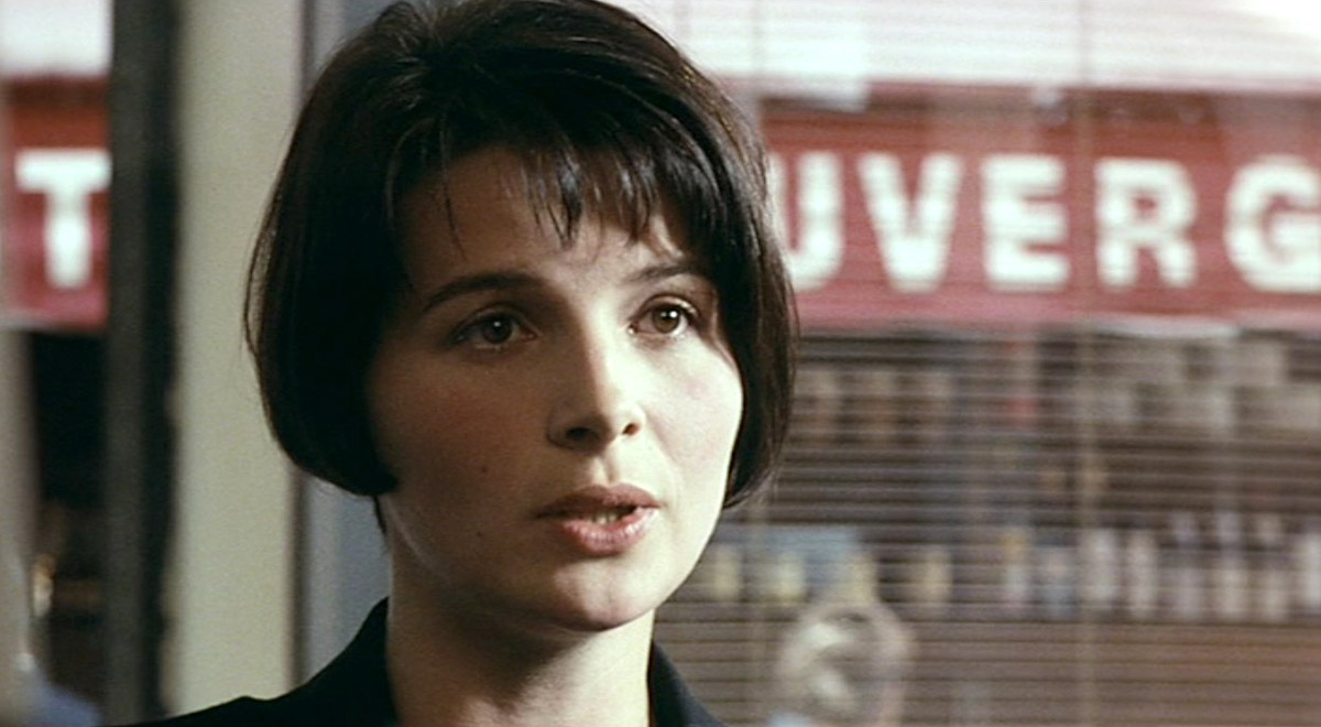 Film Bleu : Julie cherche un appartement