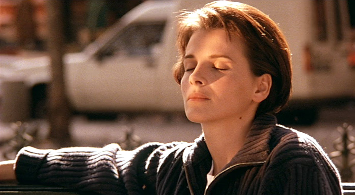 Film Bleu : Julie prend le soleil