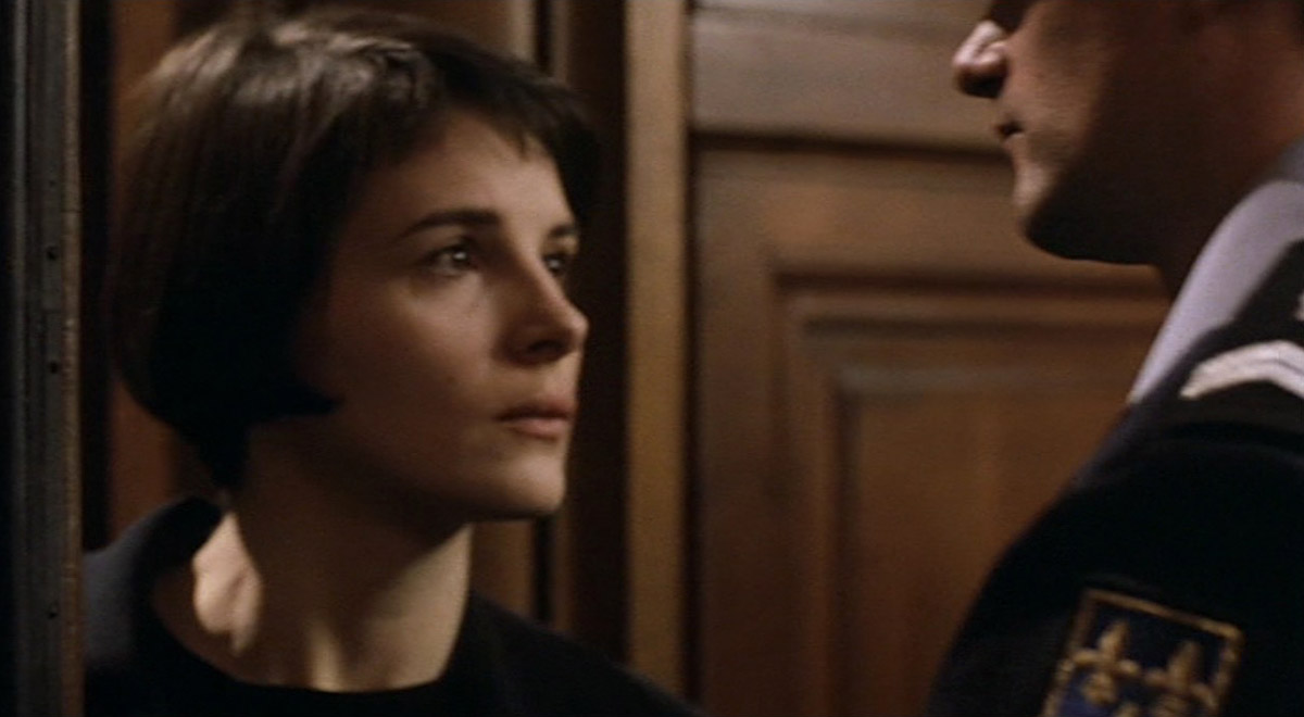 Film Bleu : Julie croise le destin de Karol